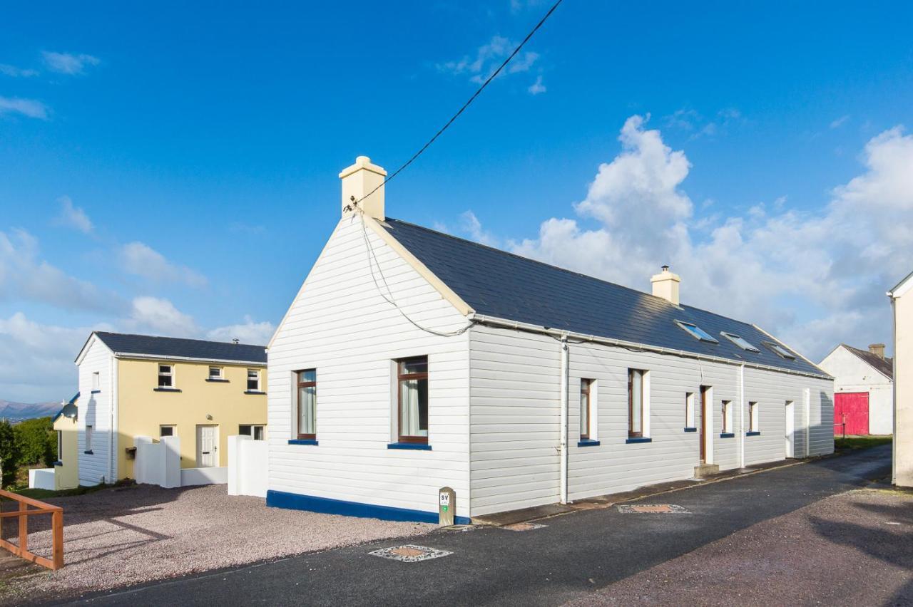 Large House With Adjoining Cottage Close To Waterville Exterior photo